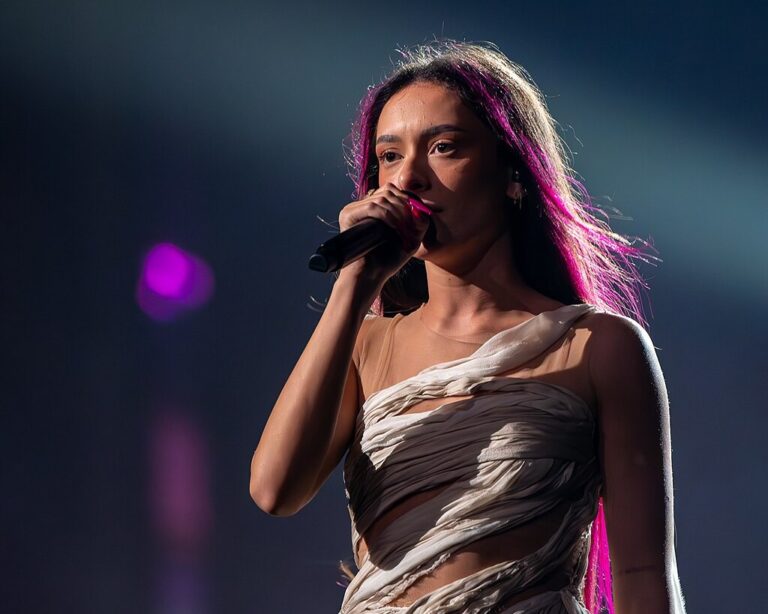 Över 70 musiker kräver att Israel utesluts från Eurovisionen: ”Bombar du, åker du ut”