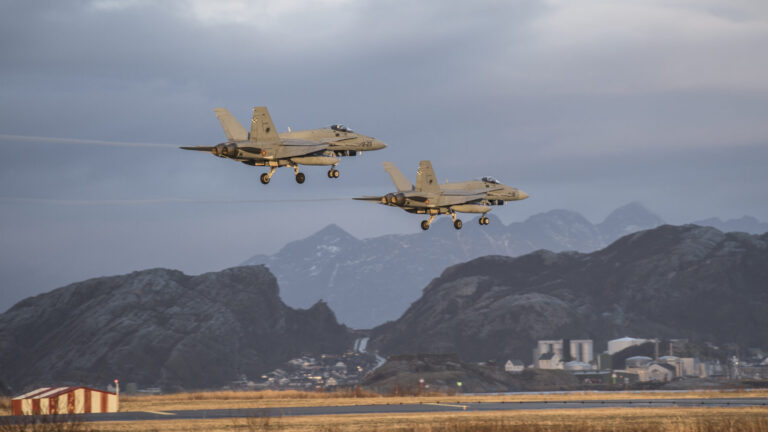 Ett stridsflygplan har kraschat i Rovaniemi