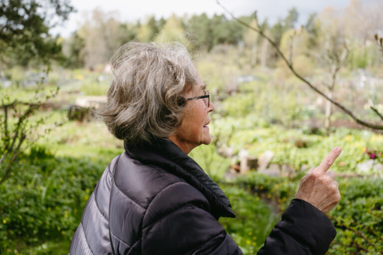 Salmes trädgårdsparadis – ”Jag har vuxit hit med mina rötter’’
