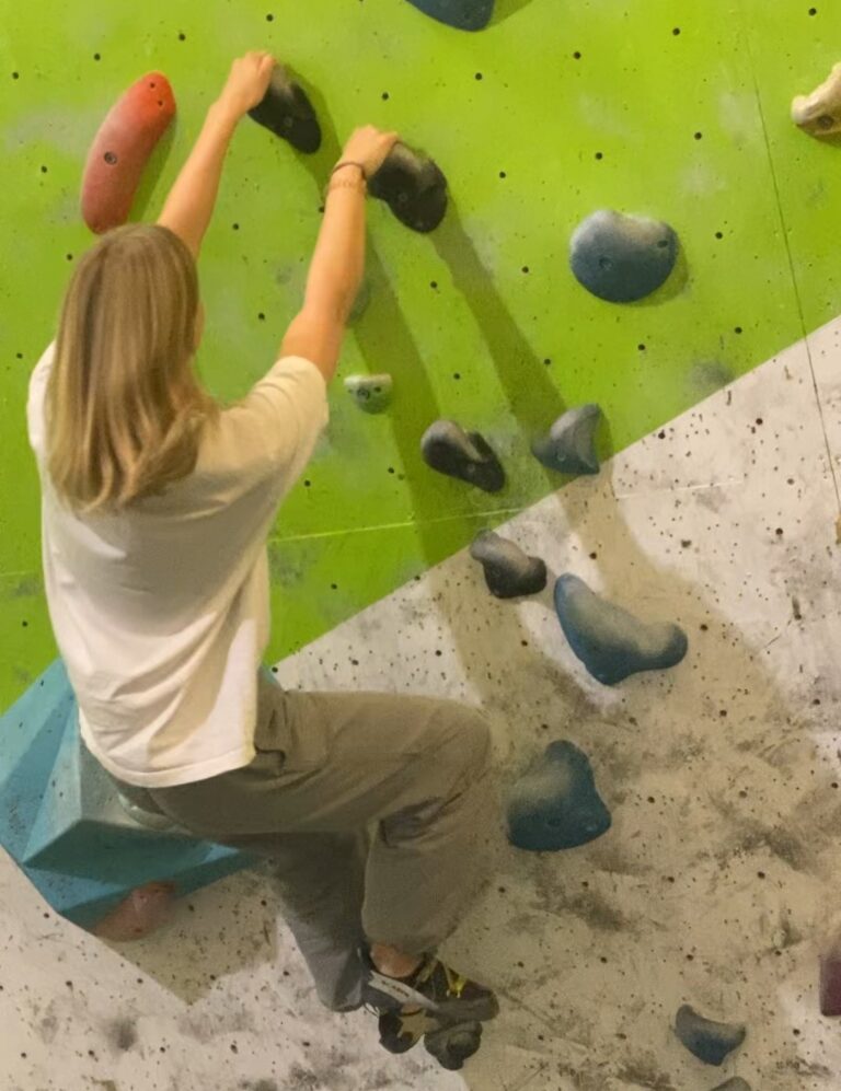 VIDEO: Nya boulderinghallar öppnas i Finland – växande trend