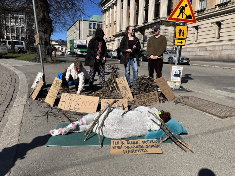 Nedskärningar hotar lågtröskelstöd – studerande kan drabbas 